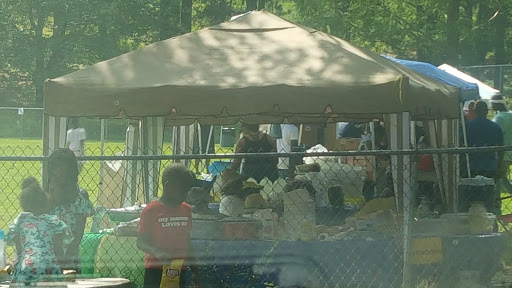 Recreation Center «Tobie Grant Recreation Center», reviews and photos, 644 Parkdale Dr, Scottdale, GA 30079, USA