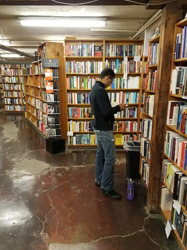 Book Store «57th Street Books», reviews and photos, 1301 E 57th St, Chicago, IL 60637, USA