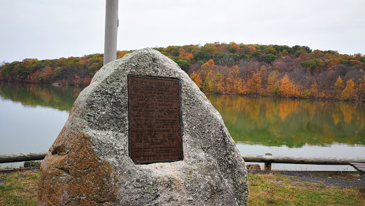 Park «Winding Hills Park», reviews and photos, 2 Old Rte 17K, Montgomery, NY 12549, USA