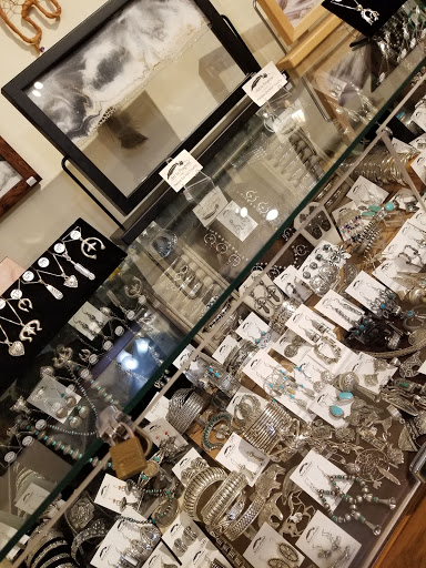 Jewelry Store «Silver Feather Jewelry & Gifts», reviews and photos, 5 St George St B, St Augustine, FL 32084, USA