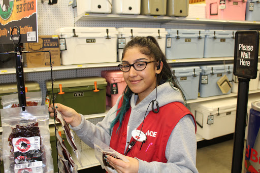 Hardware Store «Garrett Ace Hardware», reviews and photos, 10540 Old Redwood Hwy, Windsor, CA 95492, USA