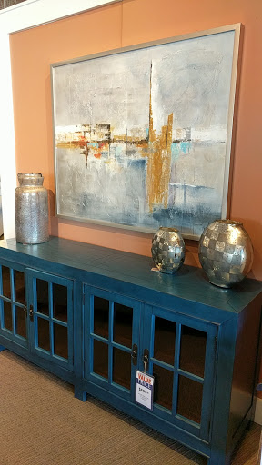 Furniture Store «Crowley Furniture», reviews and photos, 200 N 291 Hwy, Liberty, MO 64068, USA