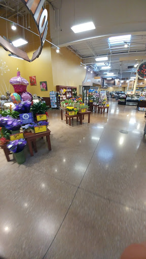 Grocery Store «Kroger», reviews and photos, 305 E Lewis and Clark Pkwy, Clarksville, IN 47129, USA