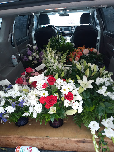 Florist «Send Your Love Flowers & Balloons», reviews and photos, 1417 SW Military Dr, San Antonio, TX 78221, USA