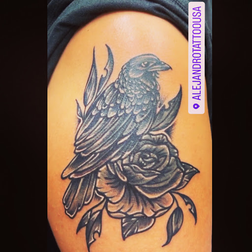 Explore upper back tattoo ideas for guys, creative tattoo ideas in Orlando, available at Alejandro Tattoo & Body Piercing - Orlando