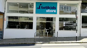 Totikids Almada