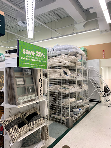 Fabric Store «Jo-Ann Fabrics and Crafts», reviews and photos, 354 Cox Creek Pkwy, Florence, AL 35630, USA