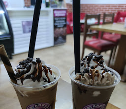 Estarbux con Aroma Café photo