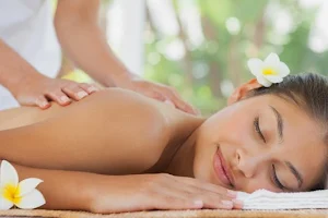 Little Thai Massage & Spa image