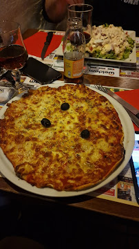 Plats et boissons du Pizzeria La Tour de Pizz à Loudun - n°14