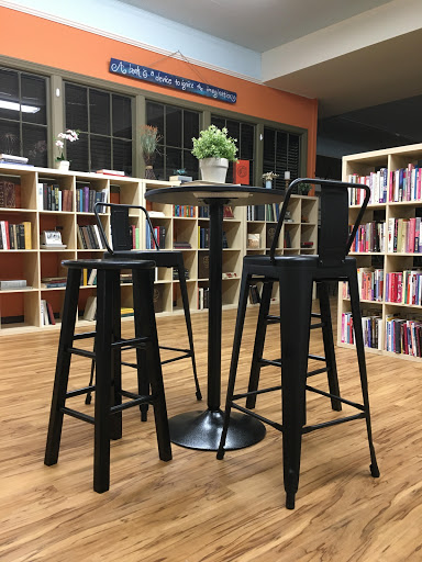 Book Store «Burry Bookstore», reviews and photos, 130 W Carolina Ave, Hartsville, SC 29550, USA