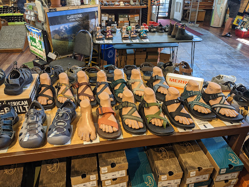 Sporting Goods Store «Midwest Mountaineering», reviews and photos, 309 Cedar Ave S, Minneapolis, MN 55454, USA