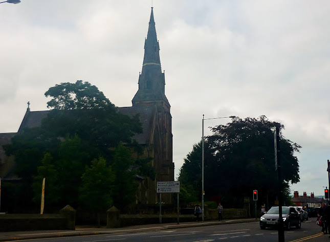 Reviews of St Mary's Cathedral: The Cathedral Church of Our Lady of Sorrows in Wrexham - Church