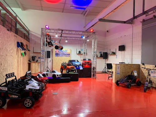 La boutique du petit motard à Manéhouville