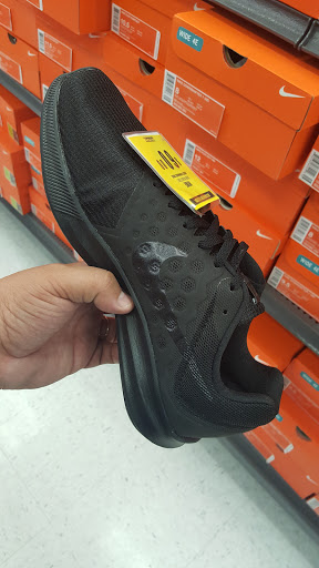 Sporting Goods Store «Big 5 Sporting Goods - Cathedral City», reviews and photos, 31033 Date Palm Dr #2, Cathedral City, CA 92234, USA