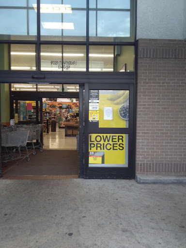 Grocery Store «Kroger», reviews and photos, 1213 Skyline Dr, Hopkinsville, KY 42240, USA