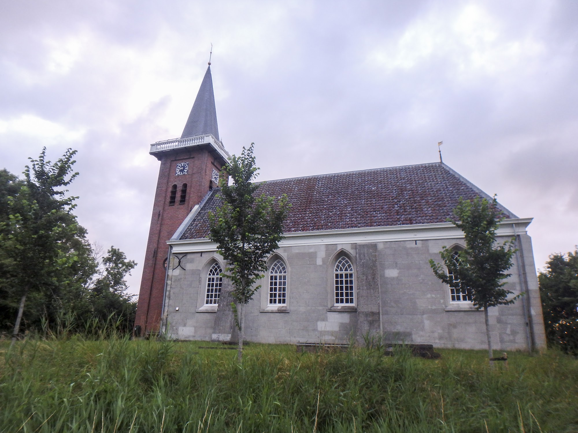 Kerk van Saaxumhuizen