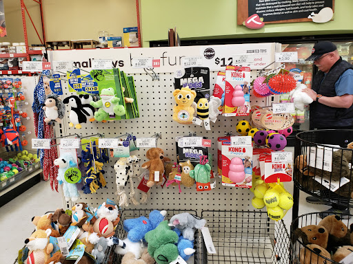 Pet Supply Store «Pet Food Express», reviews and photos, 838 Southampton Rd, Benicia, CA 94510, USA
