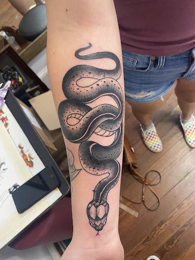 Tattoo Shop «Savannah Ink Tattoo», reviews and photos, 119 Jefferson St, Savannah, GA 31401, USA
