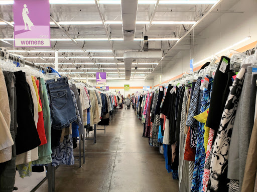 Thrift Store «Goodwill», reviews and photos