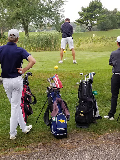 Golf Course «Links At Carillon Golf Course», reviews and photos, 21200 S Carillon Dr, Plainfield, IL 60544, USA