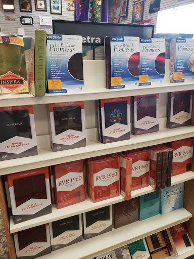 Christian Book Store «Viva Life Christian Gift Shop», reviews and photos, 6601 N 10th St, McAllen, TX 78504, USA