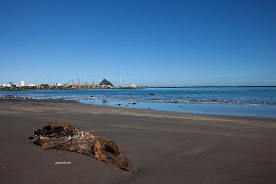 Ngamotu Beach