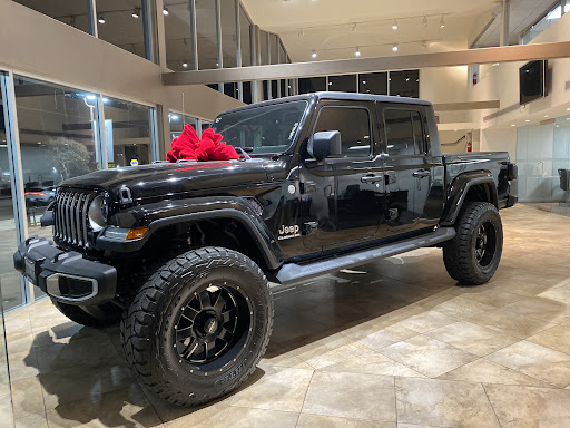 Used Car Dealer «IMX Auto Sales & Leasing», reviews and photos, 811 N Victory Blvd, Burbank, CA 91502, USA