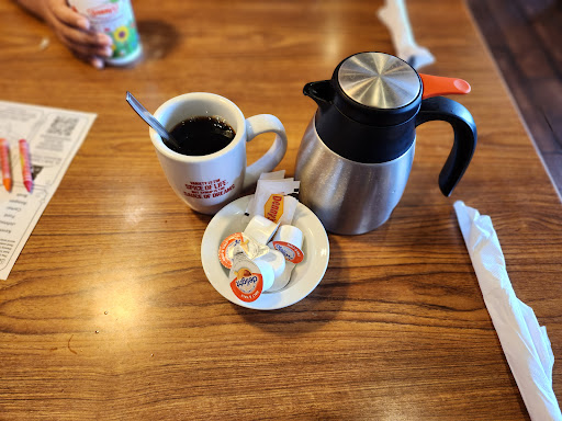 Dennys image