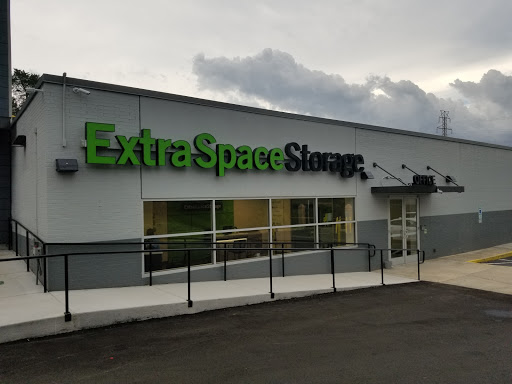 Storage Facility «Extra Space Storage», reviews and photos, 1350 N Wendover Rd, Charlotte, NC 28205, USA