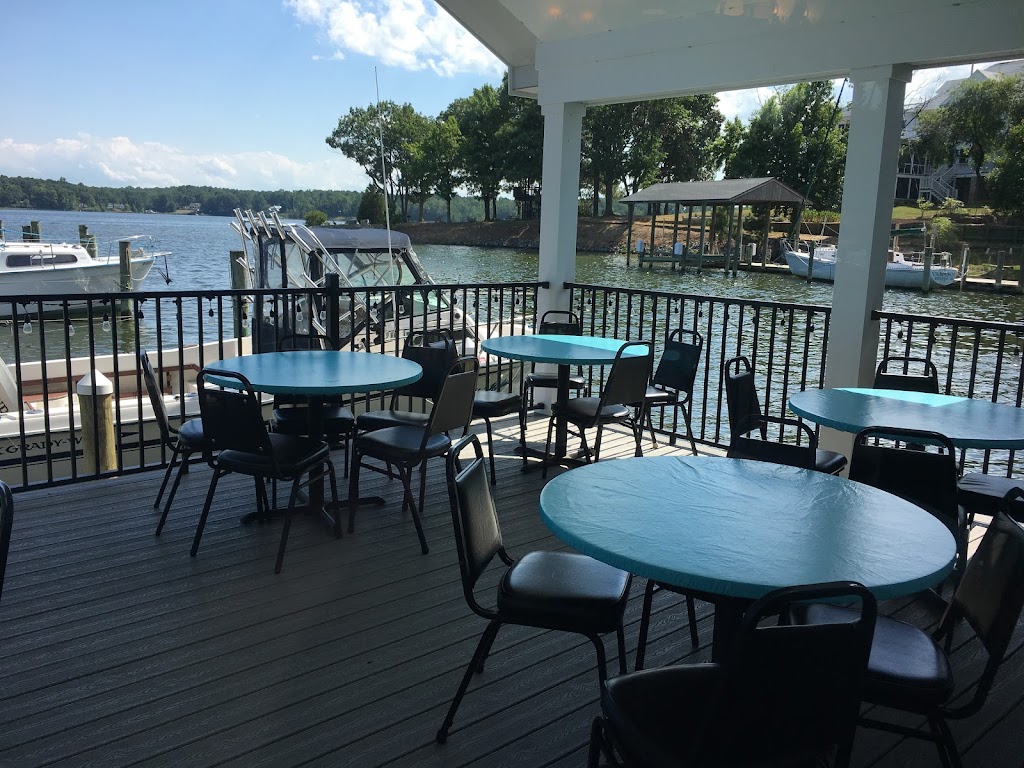 Horn Harbor Restaurant 22432