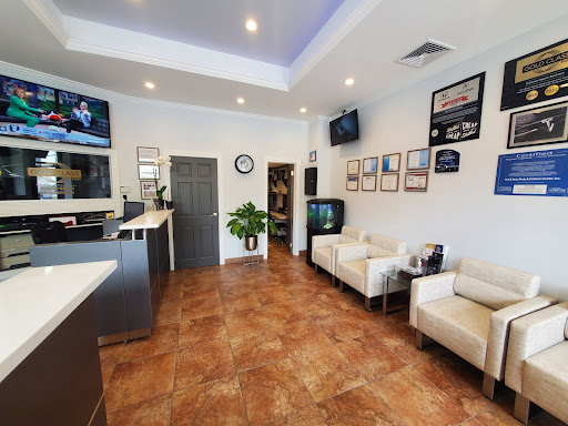 Auto Repair Shop «K & E Auto Body & Collision Center», reviews and photos, 111-12 101st Ave, South Richmond Hill, NY 11419, USA