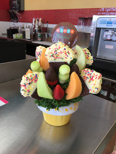 Gift Shop «Edible Arrangements», reviews and photos, 8901 Virginia Pkwy, McKinney, TX 75071, USA