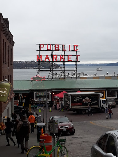 Pike Market Food Bank