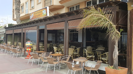 Cafe Habana - 123, P.º Marítimo Virgen del Carmen, 111, 29730 Rincón de la Victoria, Málaga, Spain