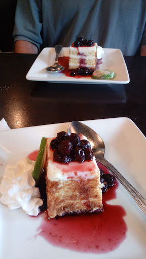 Shopping Mall «Woodlands Square», reviews and photos, 3150 Tampa Rd, Oldsmar, FL 34677, USA