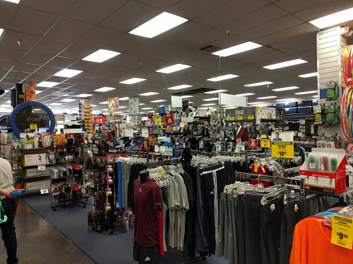 Sporting Goods Store «Big 5 Sporting Goods - San Mateo», reviews and photos, 2825 S El Camino Real, San Mateo, CA 94403, USA