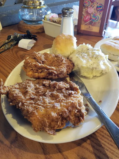 American Restaurant «Cracker Barrel Old Country Store», reviews and photos, 2203 Cortez Rd W, Bradenton, FL 34207, USA
