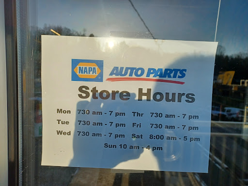 Auto Parts Store «NAPA Auto Parts - Penn Hills», reviews and photos, 531 Rodi Rd, Penn Hills, PA 15235, USA