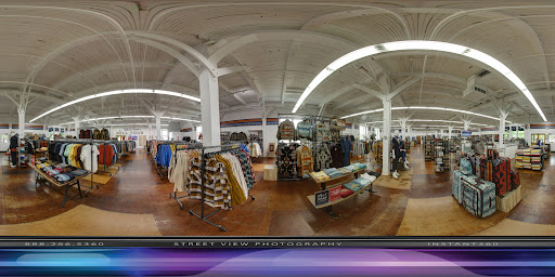 Clothing Store «Pendleton Washougal Mill Store», reviews and photos, 2 Pendleton Way, Washougal, WA 98671, USA