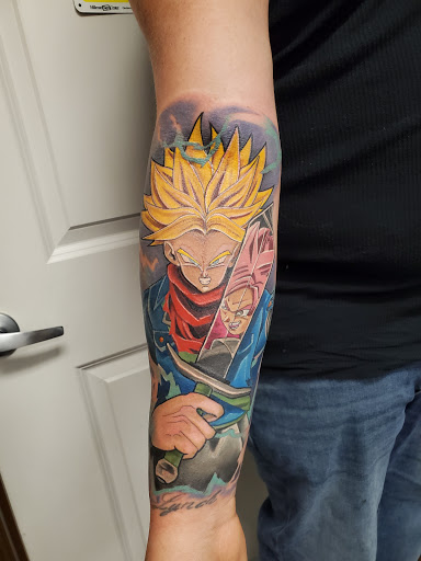 Tattoo Shop «Red 5 Tattoo», reviews and photos, 829 Lynnhaven Pkwy #121, Virginia Beach, VA 23452, USA