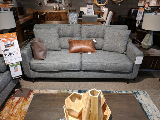 Furniture Store «Ashley HomeStore», reviews and photos, 7780 S Cicero Ave, Burbank, IL 60459, USA