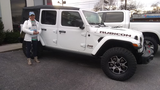 Jeep Dealer «Marlow Motor Company», reviews and photos, 707 N Commerce Ave, Front Royal, VA 22630, USA