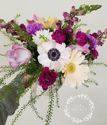 Florist «Lake Effect Florals», reviews and photos, 278 E 1500 N, Chesterton, IN 46304, USA