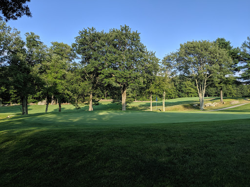 Country Club «Golf Courses - Hopkinton Country Club», reviews and photos, 204 Saddle Hill Rd, Hopkinton, MA 01748, USA