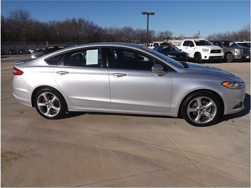 Car Dealer «Barrett Motors-Rowlett», reviews and photos, 2300 Lakeview Pkwy, Rowlett, TX 75088, USA