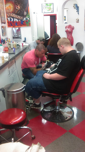 Tattoo Shop «California Tattoo Co», reviews and photos, 7946 Auburn Blvd, Citrus Heights, CA 95610, USA