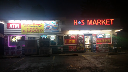 Grocery Store «KS Market & Smoke Shop», reviews and photos, 15231 SE Division St, Portland, OR 97236, USA