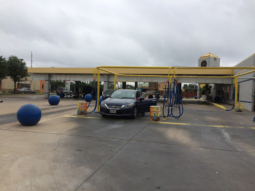 Car Wash «Mi-T-Fine Car Wash Inc», reviews and photos, 3311 N Belt Line Rd, Irving, TX 75062, USA