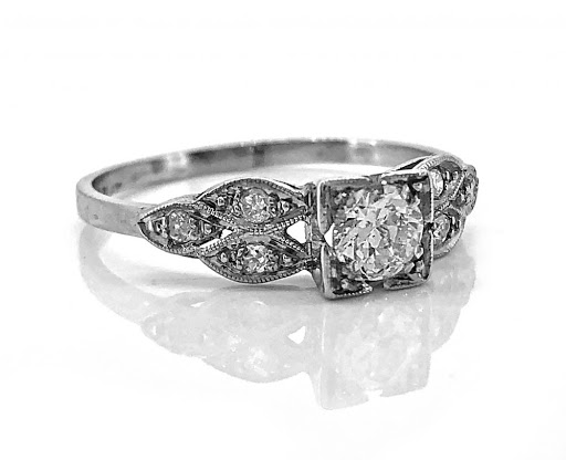 Jewelry Store «Gesner Estate Jewelry», reviews and photos, 1600 W Bay Dr, Largo, FL 33770, USA